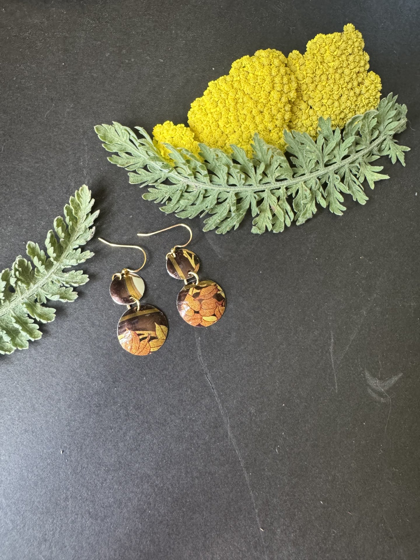 Dot Dot Leaf Lefèvre Tin Earrings