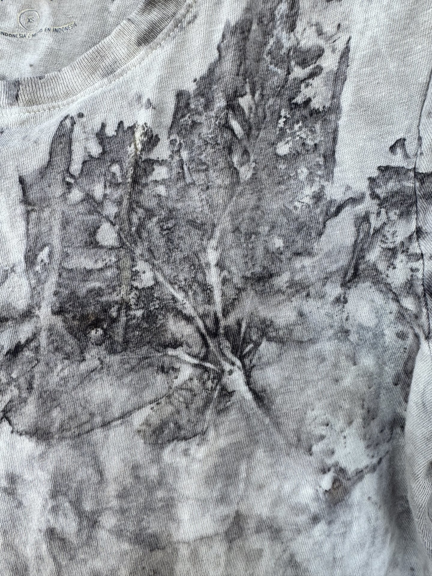 Universal Thread XS Ecoprinted T-Shirt