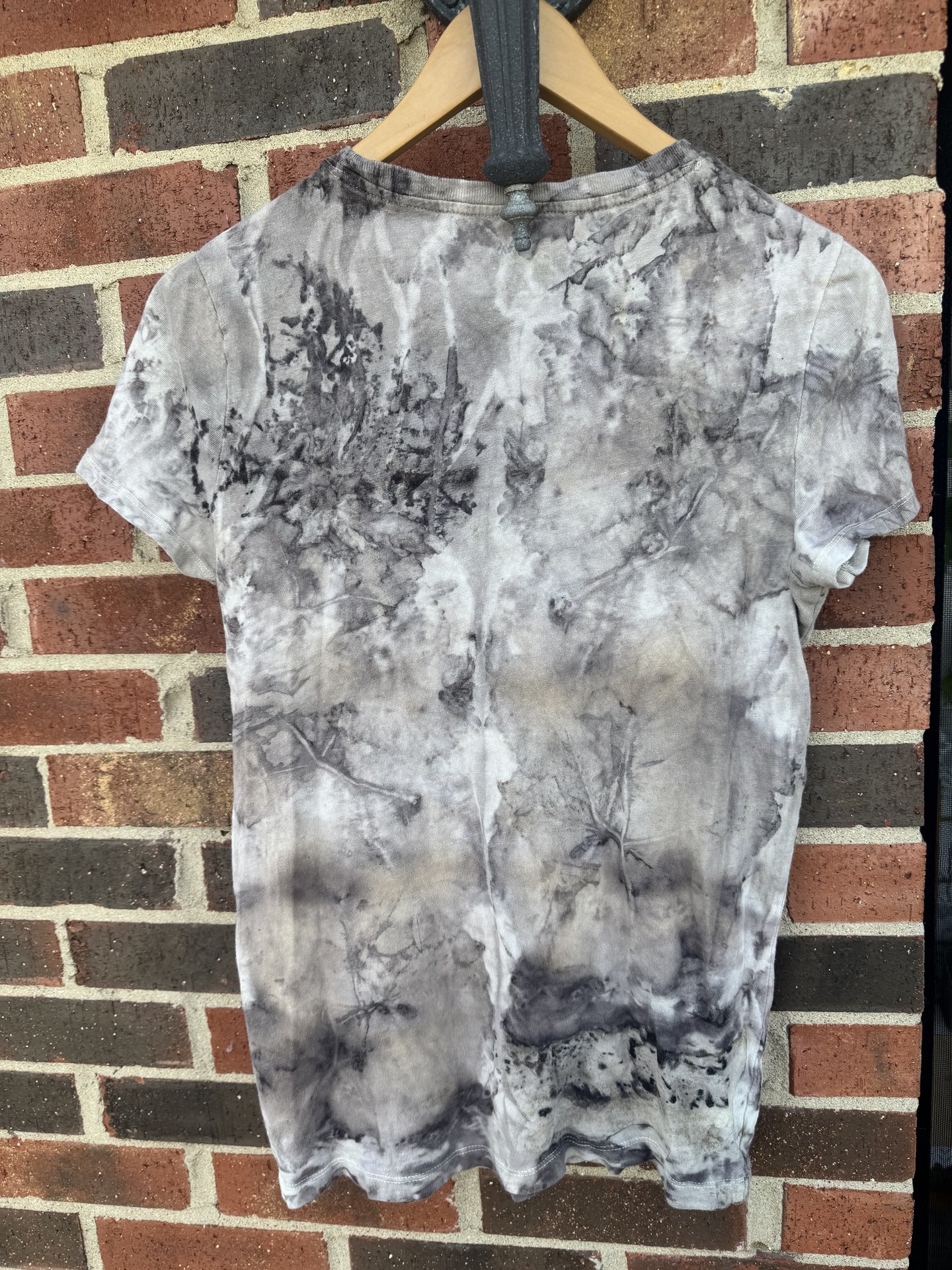 Universal Thread XS Ecoprinted T-Shirt
