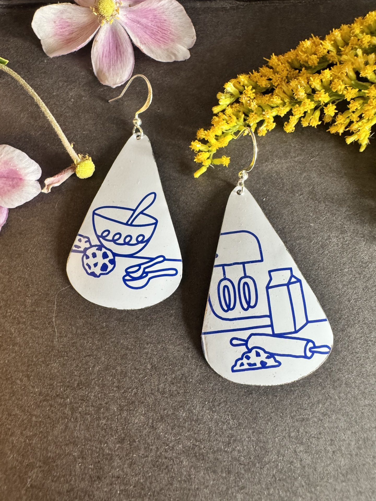 Baking Levain Tin Earrings